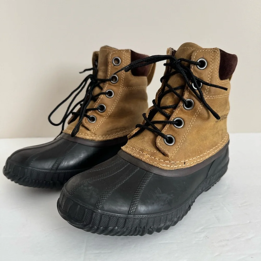Sorel Cheyenne II Winter Duck Boot Youth size 4 Tan Black Waterproof Snow Rain